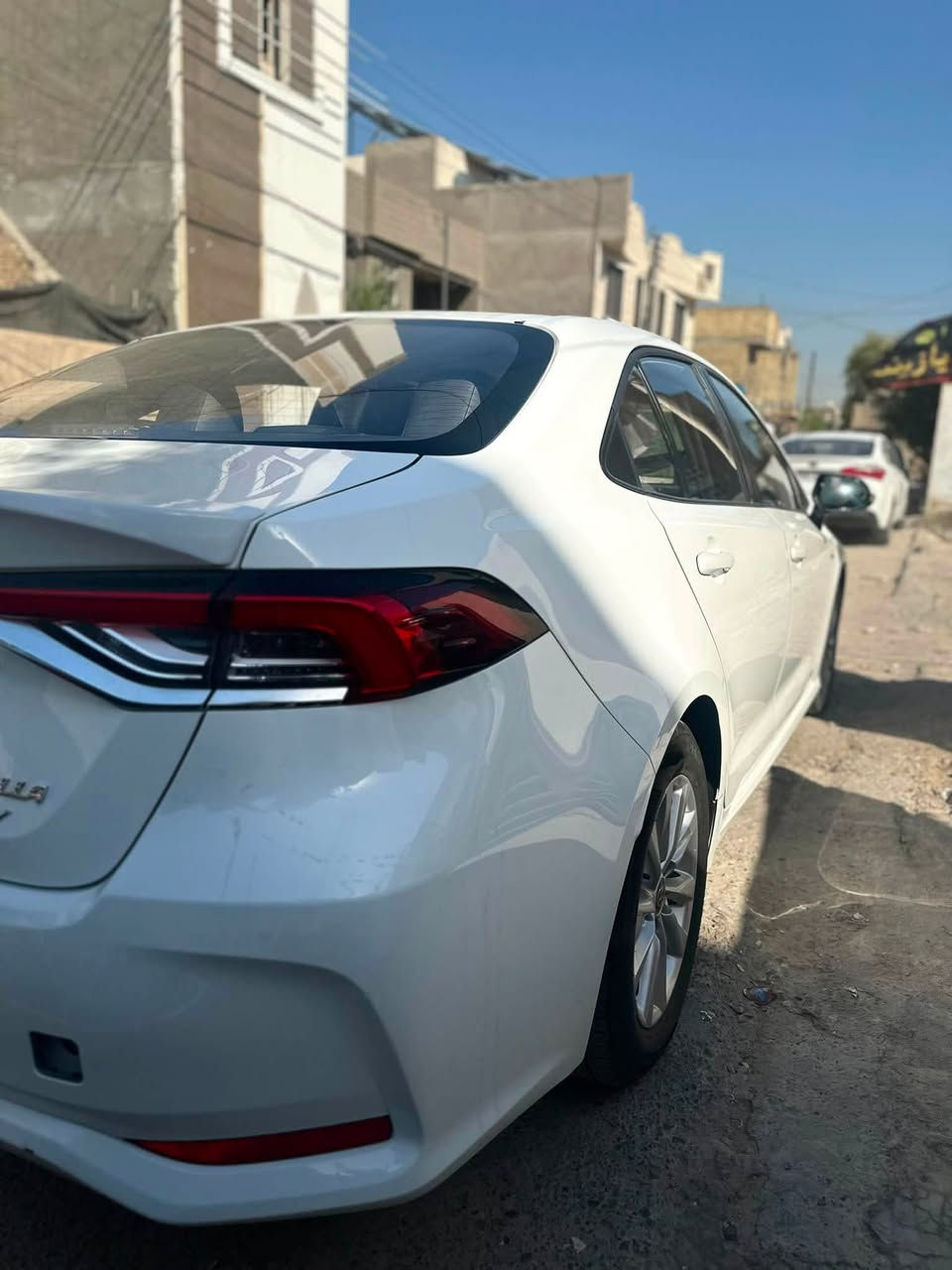سلام عليكم كورلا هاربد موديل 24فول عده كشن كهرباء داخل جلد السياره ماشيه 21السياره جديده مكفوله من الصبغ والتبديل بيها رصعه بجاملغ  صغيره كلش وبيها رصعه بلبنيد هم اصغيره كلش السياره شكل الخليجي رقم الهاتف ***********بكان السياره  بغداد حي الرساله الثانيه السعر 148وبيها مجال حك الجيه بيها شخط بداعميه الماميه ومكحل
