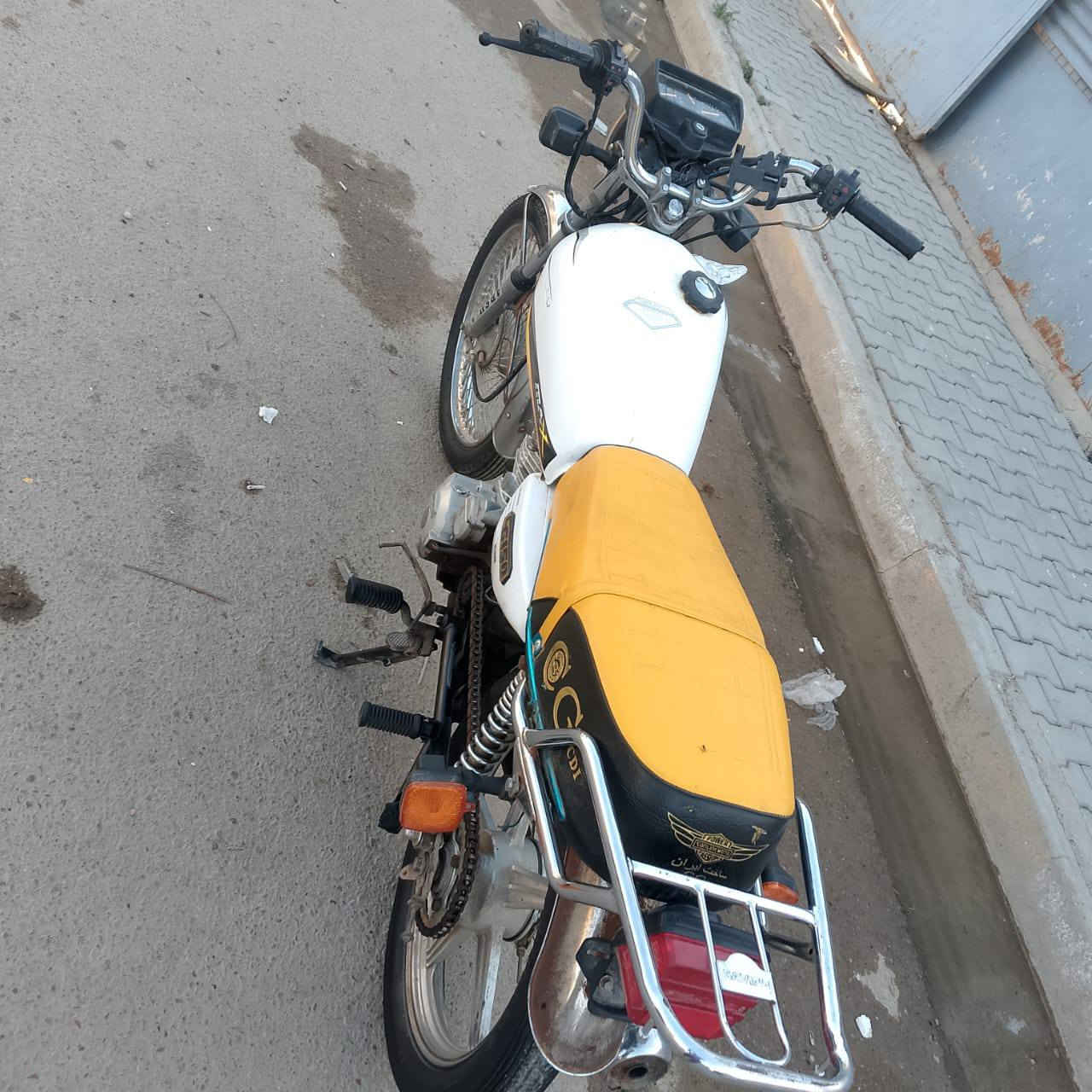 سيفان موديل 20
بغداد الحسينيه ***********
350
