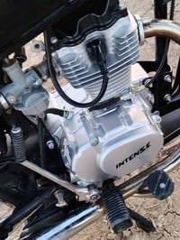 محرك انتنس اصلي للبيع بعدة جديد مستخدم فقط 5اشهر سعر 250قفل  رقمي 0784...