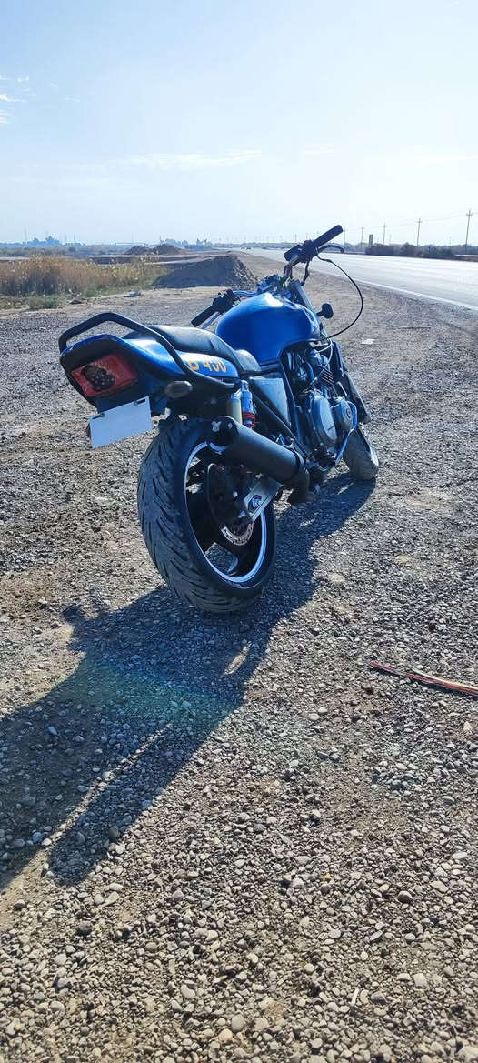 سلام عليكم بطح سيبي فور 400 موديل 2006 دراجه خير من الله سعر 650🔒قفل رقم الهاتف ***********
