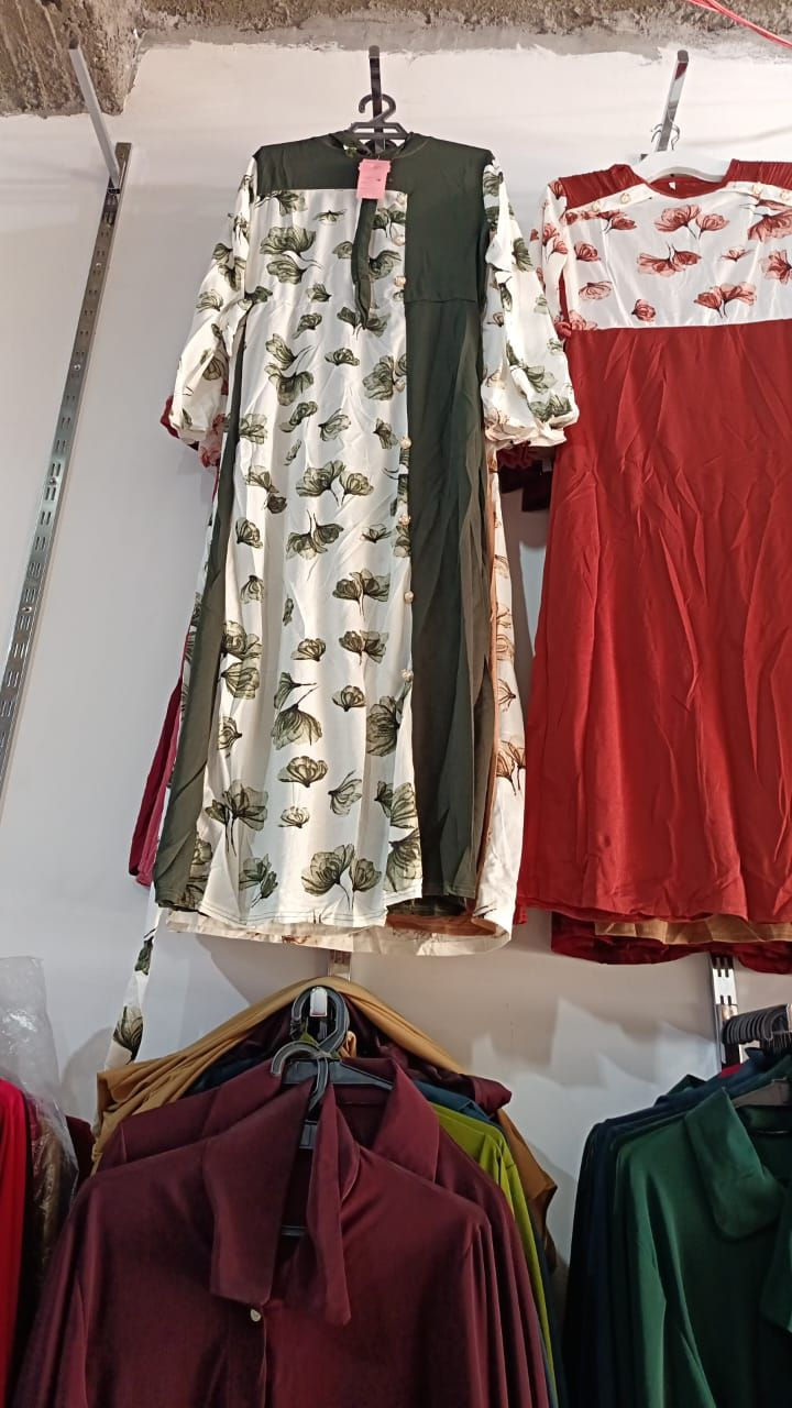 فستان
قماش كريب
قياس ٤٨ الئ ٥٢
السعر ٣٣ الف


**إذا كنت صاحب هذا الإعلان وتريد حذفه لأي سبب، رجاءا أرسل رسالة إلى الدعم الفني**