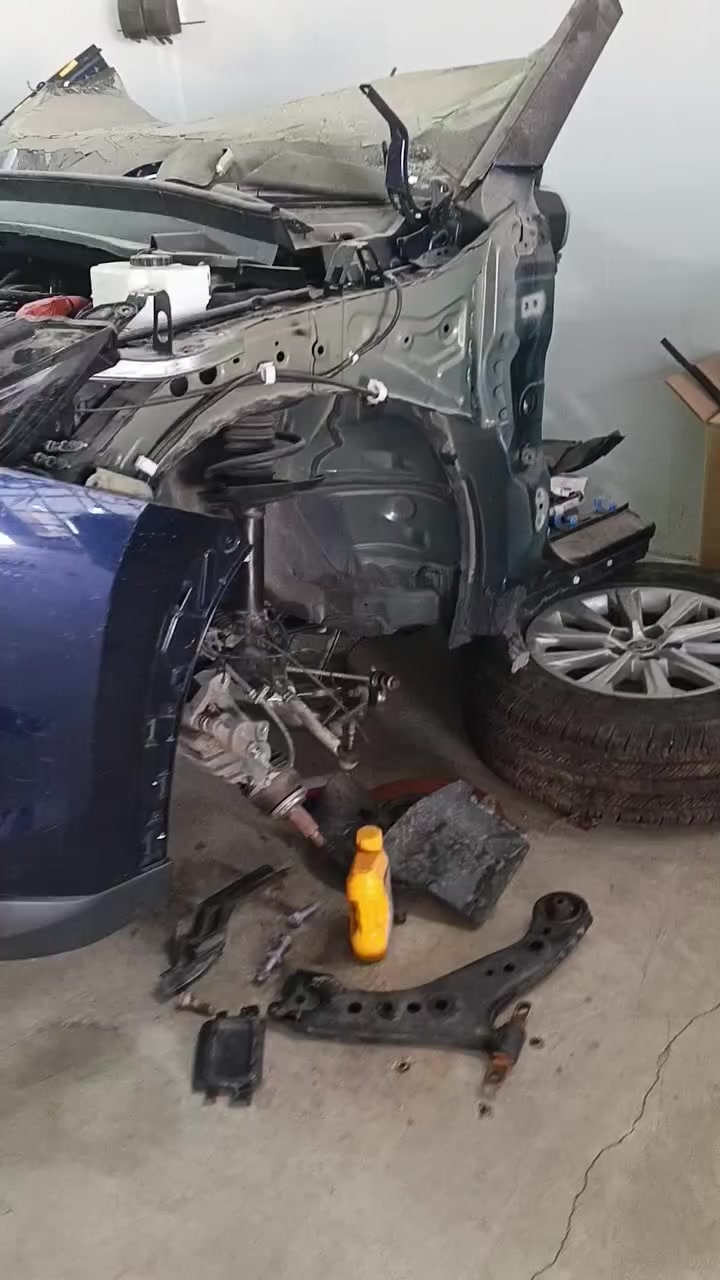 سلام  عليكم
متوفر جيمع قطع  غيار كراند هايلندر 2024ا
العنوان  الرمادي  شارع 60 قرب  مستشفى الرازي


**إذا كنت صاحب هذا الإعلان وتريد حذفه لأي سبب، رجاءا أرسل رسالة إلى الدعم الفني**