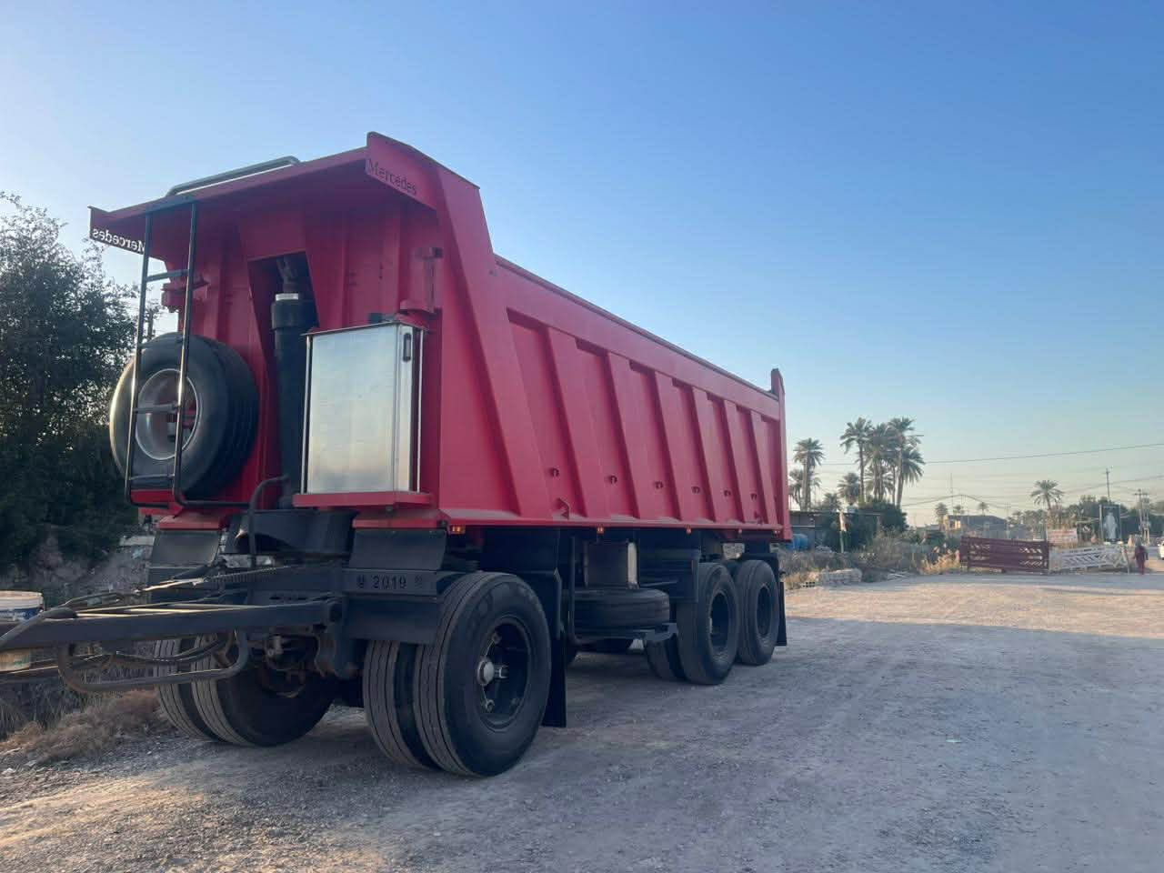 للبيع عربانه حدادة النجف شاصي 16دناكير 16 جاهزه كبل للعمل  تخم تاير ويلات وبراميخ الماني  للاستفسار ‭٠٧٨٢ ٥٣٥ ٤٣١٦‬
