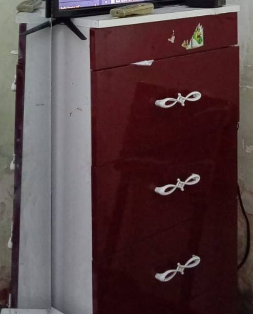 غرفة نوم تركية مستعملة للبيع
تواصل على الخاص


**إذا كنت صاحب هذا الإعلان وتريد حذفه لأي سبب، رجاءا أرسل رسالة إلى الدعم الفني**