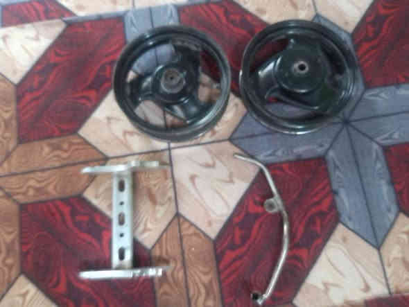 غراض ماكس للبيع .كفرات ماكس عدله ابلاد سعر 15+ .واقيه صالنصه ملحه سعر 10+اوياله مال رمبه سعر 25+شيال تزويد مال رمبه سعر 20+كلج خلفي ابلادي سعر 20+.اسبايدرات  رياضي الواحد سعر 5.+ذيل ولبكلايت سعر 7 +ضفيره ابلاد سعر10+بجم ابلاد مال لعب سعر 5+شوته سعر 3 +مكاني سماوه رقمي ***********
