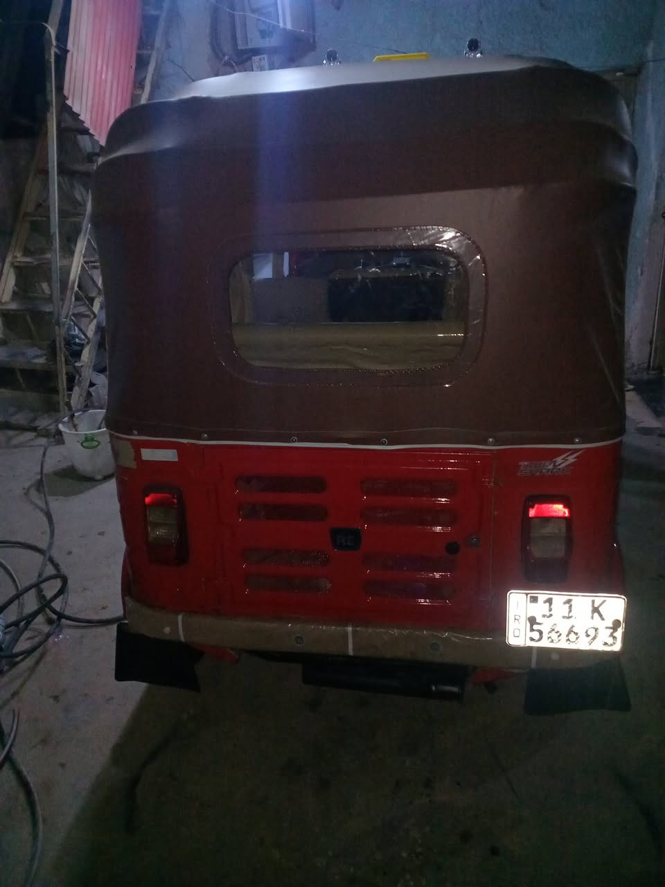 تكتك ١٨ شهر ١١ رقم وسنويه للبيع نظيفه خير من الله السعر ٥٥٠٠ مكاني بغداد الكماليه ***********
