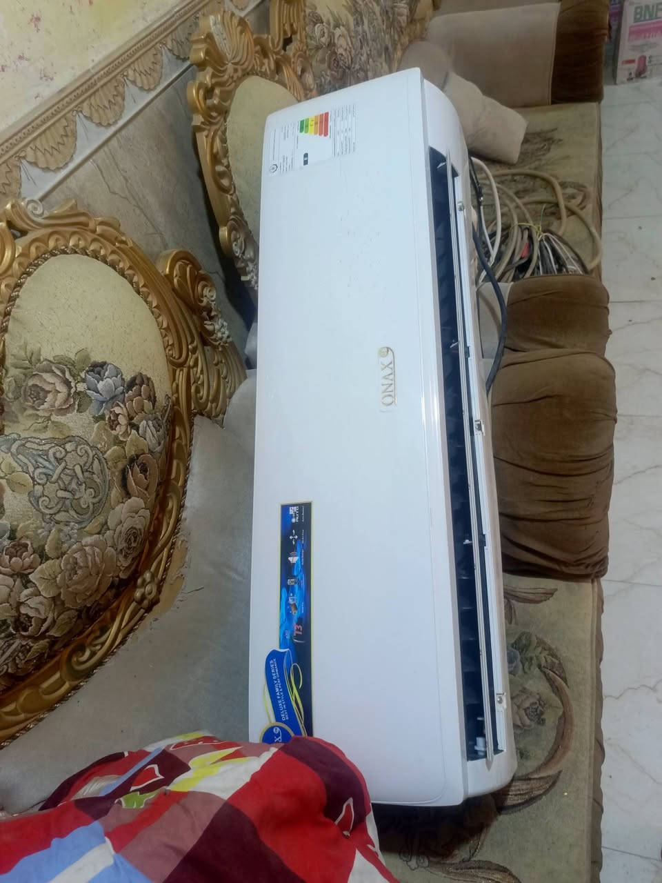 عندي سبالت للبيع طنين نضافة فول بواري جدد مامستعملات اتكفل بنقل وشد وضمان عنواني ناصرية مركز 
***********
