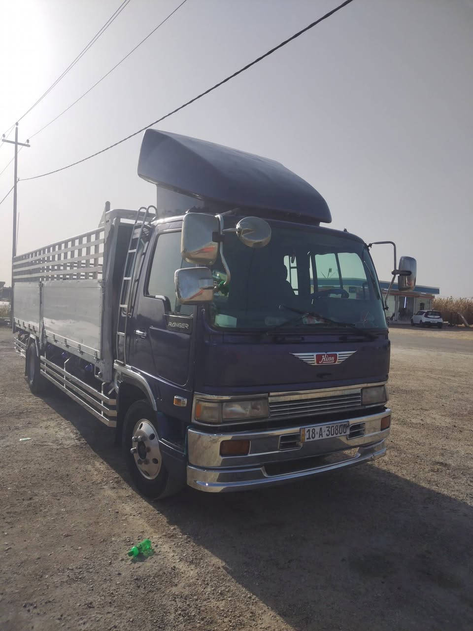 سلام عليكم للبيع هينو طيره موديل 94 تخم تاير 19 ونص سته وربع بلاد مكينه سبعين سوبر ستندر سياره جاهزه للعمل رقم بابل دولي تحويل ثاني يوم سعر 172 وبيه مجال لاستفسار *********** & & ***********
