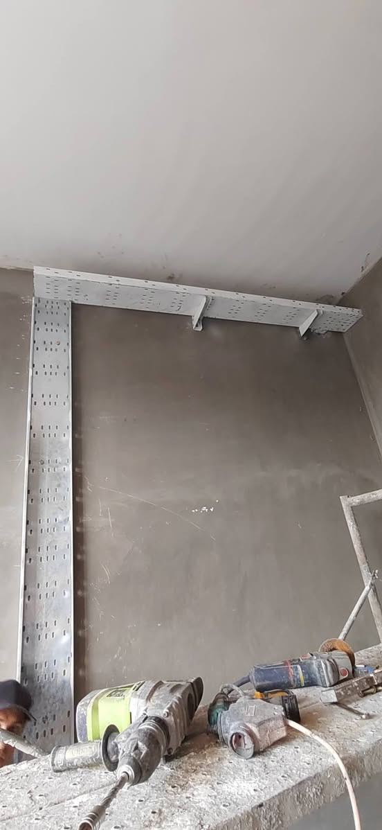 تاسيس كهرباء وترميم بوردات .وصيانه  وربط ميزانيه  ***********.    ***********  معه ورشه ضمان الحديث
