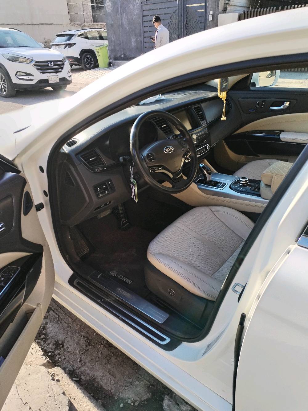 كيا كوريس 2014خليجي بيع او مراوس 
السياره الفئه الأولى 
محرك 3800 V6. .گير 8 نمر
مكفوله كفالة عامة
شرط التحويل رقم بغداد
العنوان بغدااد شارع فلسطين او جميلة الأولى 
للاستفسار: 📞 ***********
                        واتس اب 

فول مواصفات 1/1Limited ام جكات 
⬅️بصمه تشغيل
⬅️4بصمه بيبان
⬅️ بصمه صندوق
⬅️ صندوق كهرباء
⬅️ فتحه
⬅️ لايتات زنون
⬅️ لايتات عدسه
⬅️ لايتات متحرك
⬅️ حاجب امامي
⬅️ اضائة اضافية عند الدوران
⬅️ حساس امامي
⬅️ حساس خلفي
⬅️ كامرا اماميه 
⬅️ كامرا خلفية
⬅️ شاشه كبيرا
⬅️3شاشات
⬅️ قماره شامواه فاخر 
⬅️ ستيرن كهرباء متحرك
⬅️ كشنات جلد
⬅️ كشن خزن
⬅️ كشنات كهرباء امامي وخلفي
⬅️ كشنات تبريد 
⬅️ كشنات تدفئة
⬅️ كشن الخلفي VIP
⬅️ سيدي جنجر 6اقراص
⬅️ موس وتحكم بالشاشه
⬅️ هندبريك بصمه
⬅️3قطع تبريد
⬅️5بردات
⬅️ داخل صاج 
⬅️ داخل فورميكا
⬅️ سماعات شركه لكسكون 14 سماعه
⬅️ مري قلاب 
⬅️ مري شفط 
⬅️ اشاره مري
⬅️ مريات عالبگ لرؤيه اوضح
⬅️ مرايات تعتيم للاضاءة العاليه
⬅️مرايات هيتر
السياره جديده وبالحقيقه بعد احلى من الصور
