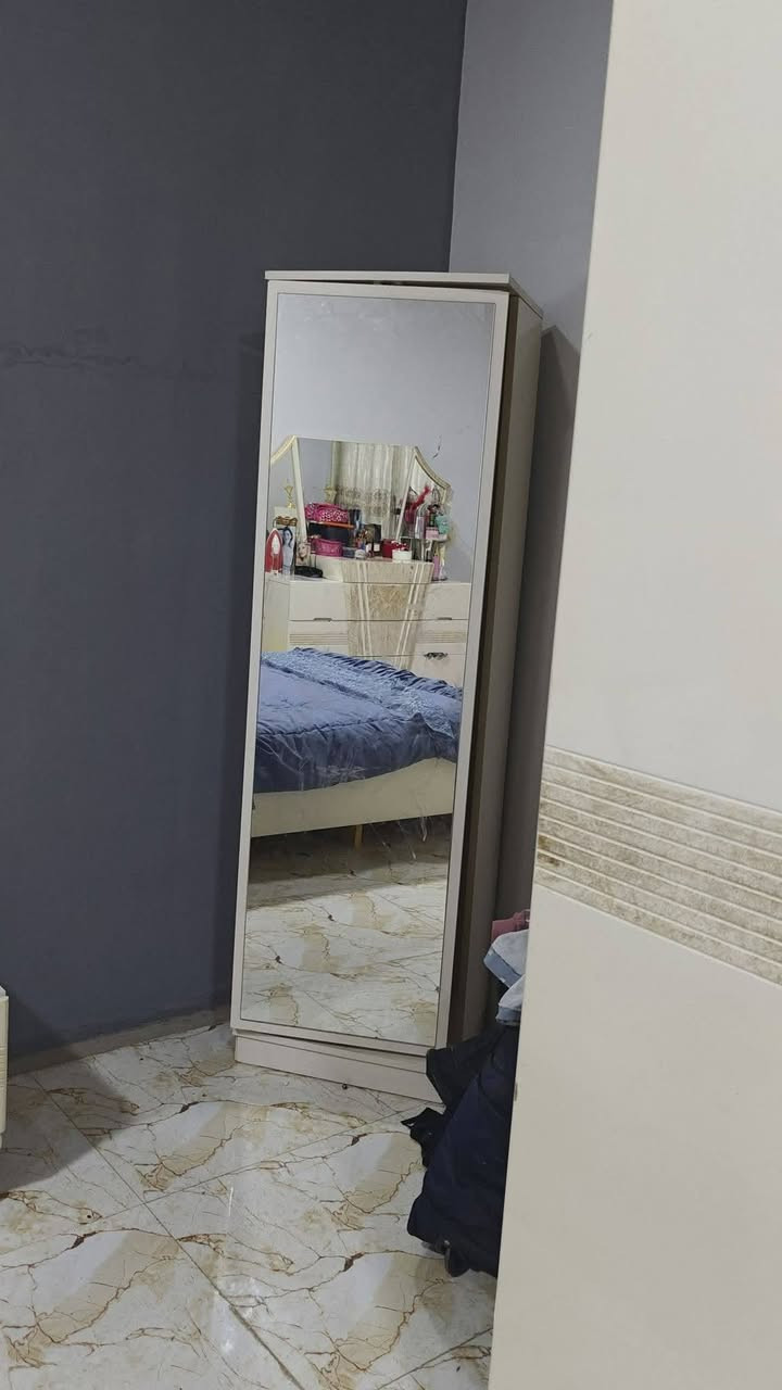 غرفة درجة اولى حيل نظيفة مكتوب عليها التفاصيل تابع الصفحه فضلاً وليس أمراً


**إذا كنت صاحب هذا الإعلان وتريد حذفه لأي سبب، رجاءا أرسل رسالة إلى الدعم الفني**