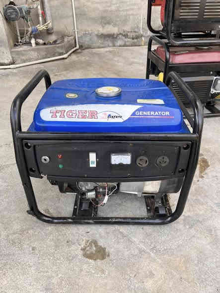 ئةو مؤليدانة بؤ فرؤشتن هةمويان بةشةرتن شوين حاجياوا هةر يةكةو سعريكن ***********
***********
