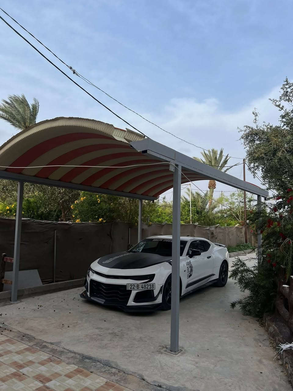 كمارو ٢٠١٦ 
V6
ماشية 90 الف كيلو 
دخلت كلين وصار بيهة طخطخات بالعراق السونار موضح بالصور وصور السيارة بالمزاد موجودات بالصور 
السيارة عليهة تفريغ وداون بايب وعليهة دبات فورتك بوابات ريمونت عليهة برمجة السيارة كلش قوية وعليهة نصبة تخبل 
السعر بالواتساب ***********
مراوس او بيع ماكو مشكله
