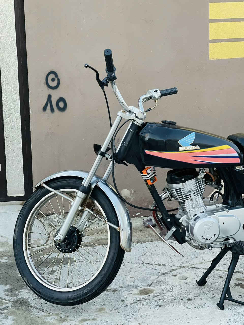 السلام عليكم 
ماطور رابيدو للبيع السعر 550 بيه مجال
مكينة 2025شرط ما مفتوحه ما صار شهرين من شديتها شرط معدل وسرعه الرقم ***********
