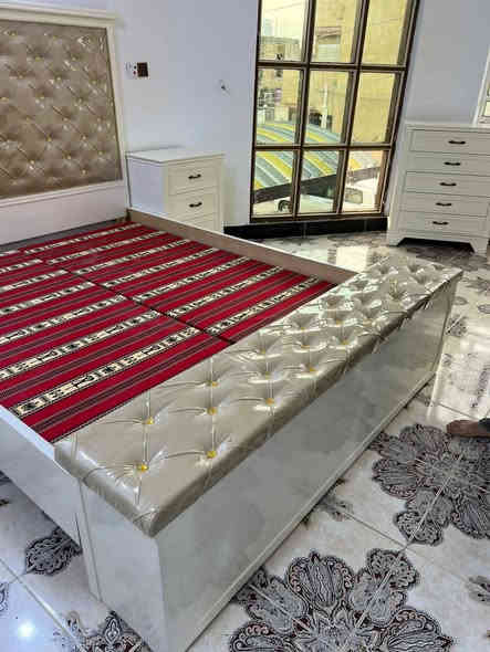 يقدم معرض الورود💐 للأثاث  العراقي🇮🇶
⚜️احدث التصاميم غرف النوم نجاره عراقية بتصاميم تركية و مصرية بأيادي  #نجاره عراقية عالية الجودة صبغ مواد حرار سيارات🚘

￼￼☑️ التوصيل مجاني🚚🚚
🍂العنوان🍂
الحله شارع ابو القاسم مجاور ابو القاسم

للأستفسار مراسلة الصفحة 📩
او الاتصال ☎️ ☎️
(*********** )

يتوفر  Viber / 
‏WhatsApp /
