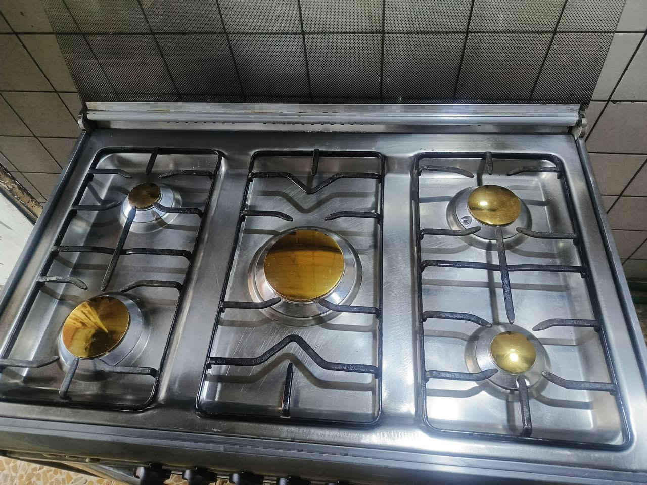 ورشه الكريازي المصري  صيانه طباخات انواع 

*********** واتساب وتصال
