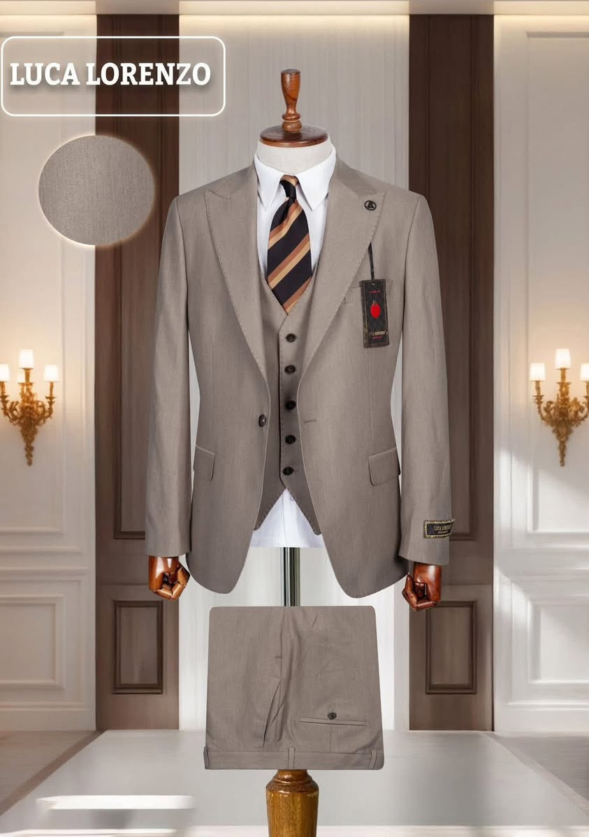 🔥👇👇👇#ازيــــــاء_اســـطنبـــول 👇👇👇🔥
     
نـــقدم لـــكـــم اقـــوى و احـــدث  لموديـــــــلات 🔜⚡

#بدله رجالي _درجه_اوله💯🇹🇷
قياسات :46-60 
 :يتؤفر  جميع الالوان 🌈

⚡لمن يبحث عن الأناقه والشياكه تجدونها لدينا فقط⚡
_________👇👇👇👇👇👇👇👇👇
⤵️⤵️
#للاستفسار_***********📞

العنوان/#قضاء_النصر_الصوب_الكلير _شارع_الجسر-عماره بيت نغيمش 🎵
