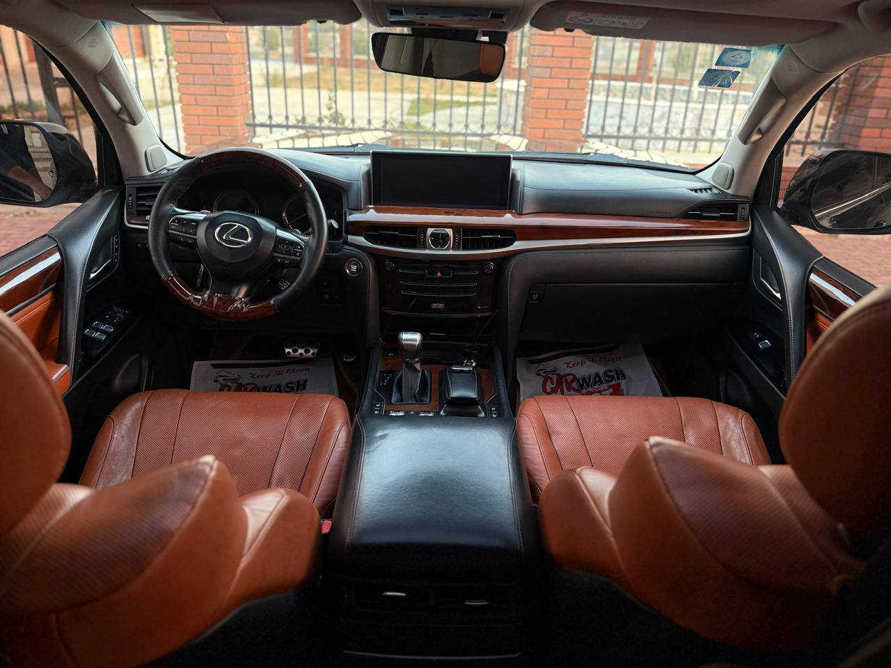 للبيع LEXUS, LX570.S خليجي بريم موديل 19 فول الفول ومكفول من الدعاميه للدعاميه ماشيه 74 الف كم فقط وقابل للزياده رقم بغداد بسمي تحويل مباشر المواصفات داخل قرميدي كشنات كهرباء تدفئه تبريد كشنات داتا شو كشنات خزن خمس كامرات محيطيه 360 درجه  رادارات خلفيه واماميه وجانبيه نضام ترحيب بردات فتحه. جكات  وبعد معروفه مواصفات الكسز السياره علئ وضع الشركه وكلشي بيهة مكفول كير مكينه حداديه دواخل كلهن مكفولات للاستفسار 
***********
 مكان السياره كربلاء،
