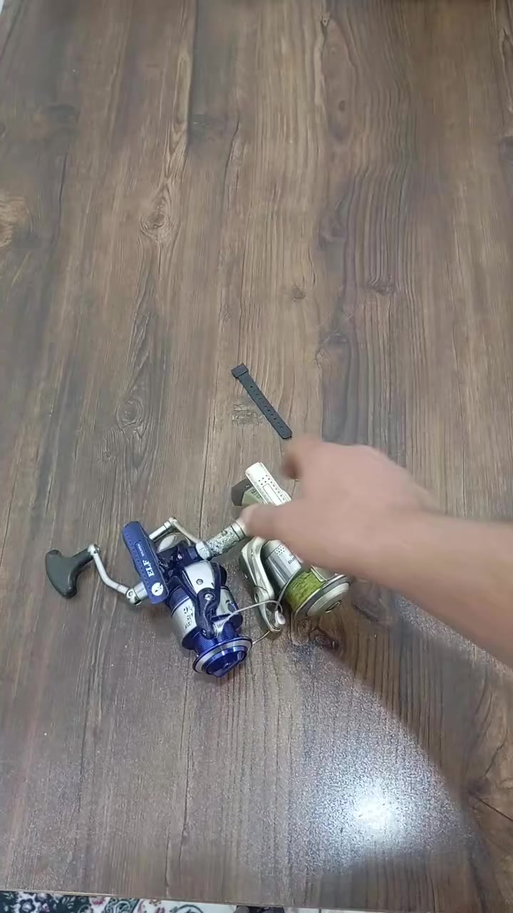 مكينتين شيمانو حديث
1-حجم 5000 كلج امامي ياباني 
2-حجم 3000 حديث ماليزي 
تفاصيل اكثر وتساب 
***********
