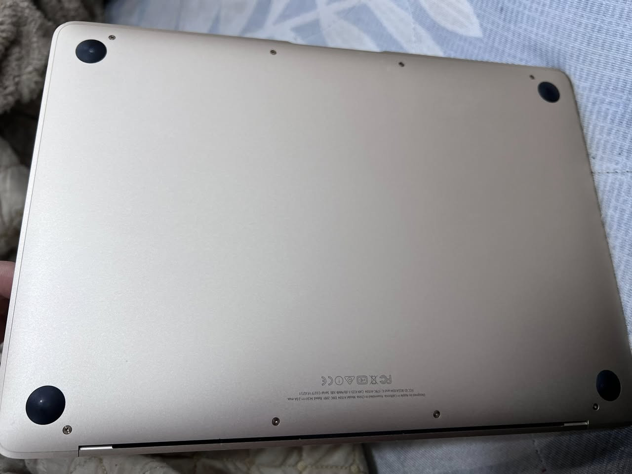 MacBook 12-inch
نظيف جدًا
بطارية زينة
شغال تمام
ويا شاحن + تحويلات+ ماوس
السعر 600 الف قابل للتفاوض
مكان تكريت
***********
