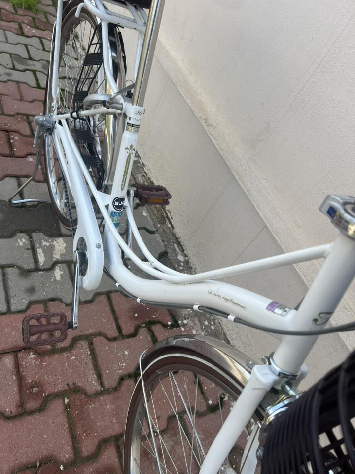 ‎سلام عليكم باشترين و جوانتريين كواليتى پاسكيلى بالةى ياباني لوك

قياس ٢٦
٣ گير
 لايت ماگنيت حساس
حساسي دواوة
موديل ٢٠٢١
تايةى قاوةى خت سپي
قفل مركزى سوكان
دةبل حساس
مةنةفيستى اصلي لةگةلة
ويل نيكل
دوو سةلةى بلادي لةنگة
‎ نةهاژووراو هةموو شتي بلادي بي دةستكارى
‎بو فروشتن هةر بةريزيك موشتةرية نامة بنيرة يان تلةفون  لة هةوليرم ***********
