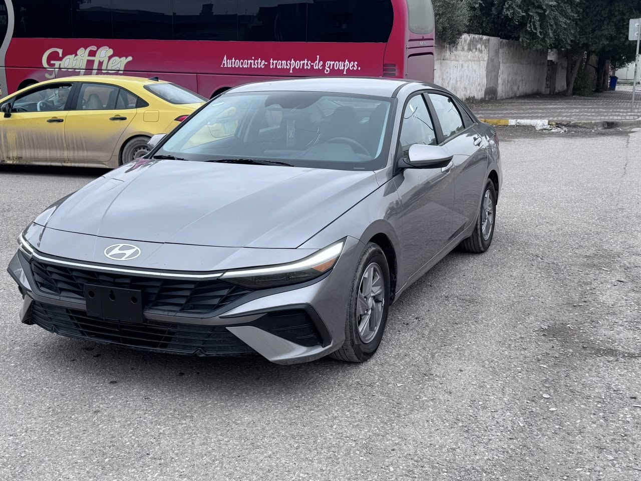 سلام عليكم
الهم صلي على محمد وآل محمد 

النترا 24 وارد امريكي بدون صبغ بدون ارباك فقط بارد بالجنطة
ماشية 26 دخول جديد بدون رقم تترقم جميع محافظات 
صور الضرر بالمنشور مواصفات عادية
ديالى بعقوبة حي معلمين
سعر 146 مجالها جدا بسيط

‭0771 227 7055‬
