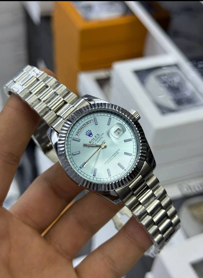 إضافة حديثة رولكس رجالي 🤍👨‍🦱
معشوقة الجميع 🤤🔥
ماركة رولكس Rolex🛍️✨ 

مع علامة التاج المميزة ل الرولكس 👑
*فخامه* *ملكية* *👑*
*رولكس* *😌* *🤍*
رولكس ستانلس ستيل 🤍✨
ضد  الماء 
الزجاج  كرستال ضد الخدش 
اللون  ثابت 
تقويم   كامل 
نظام التشغيل   بطاريه 
الوان  متعدده   اشكال  مختلفه
مكنة ياباني

للطلب مكالمات واتس 0115021220


**إذا كنت صاحب هذا الإعلان وتريد حذفه لأي سبب، رجاءا أرسل رسالة إلى الدعم الفني**