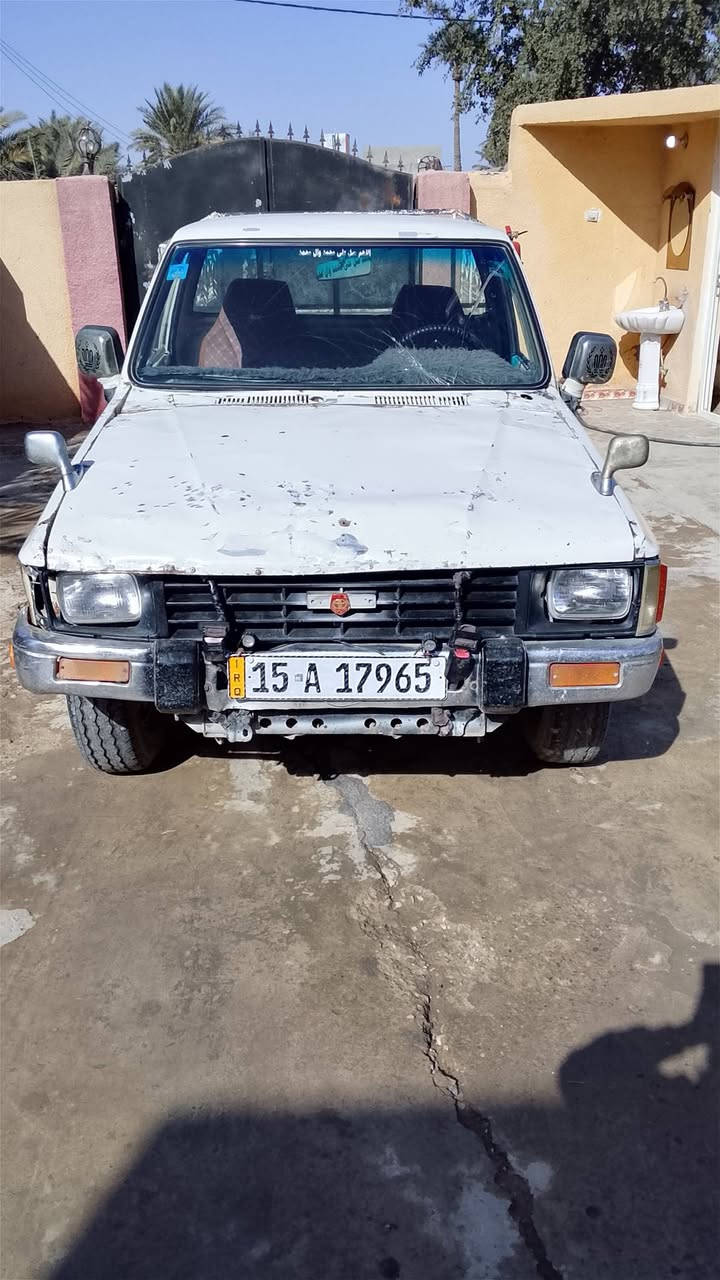 سلام عليكم بيكم تيوتا1988 للبيع رقم انبار انكليزي تايرات نص عمر كير محرك وشاصي مكفول كير4نمر السعر 32 وبيها مجال  رقم الموبايل ***********
