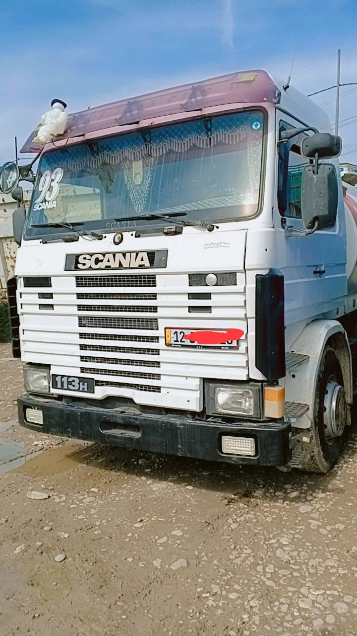 السلام عليكم سكانيا 113 رقم انگليزي سنوية بسمي لغاية 2030 حوضية وقود تنكر 10 الف لتر نظيف جدا 
محرك معمر رايمن گير 5*5 السعر 180 بيها مجال الاتصال عالرقم ***********
