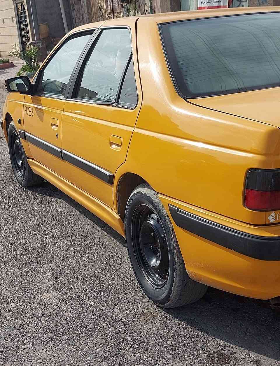 سلام عليكم بيجو بارص موديل 2018 بيها بنيد مبدل بيها جاملق الأيسر طخه خارجية وبي صبغ سيارة بيه خيط تبخير ابيع مكينه كايمه كير تبريد تدفئ خير من الله حداديه تايرات 50% العنوان البصرة حي المدراء متواجد وتساب فقط واتصال ع عذا رقم *********** سعر 47 وبيها مجال بسيط للطيبين شرط راعيها يريد تحويل البصرة, العراق
