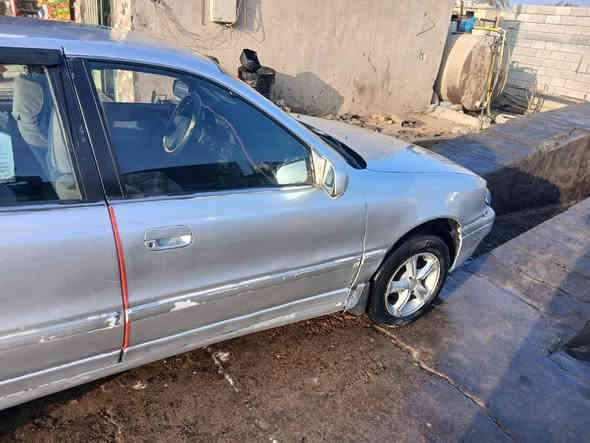 السلام عليكم من رخصه الادمن مكلف بالنشر النترا 1994 كير عادي مصبوغه عام سياره نضيفه مكانها الانبار الحبانيه 
السعر 31 وبيها مجال 
رقم صاحب السياره ***********
