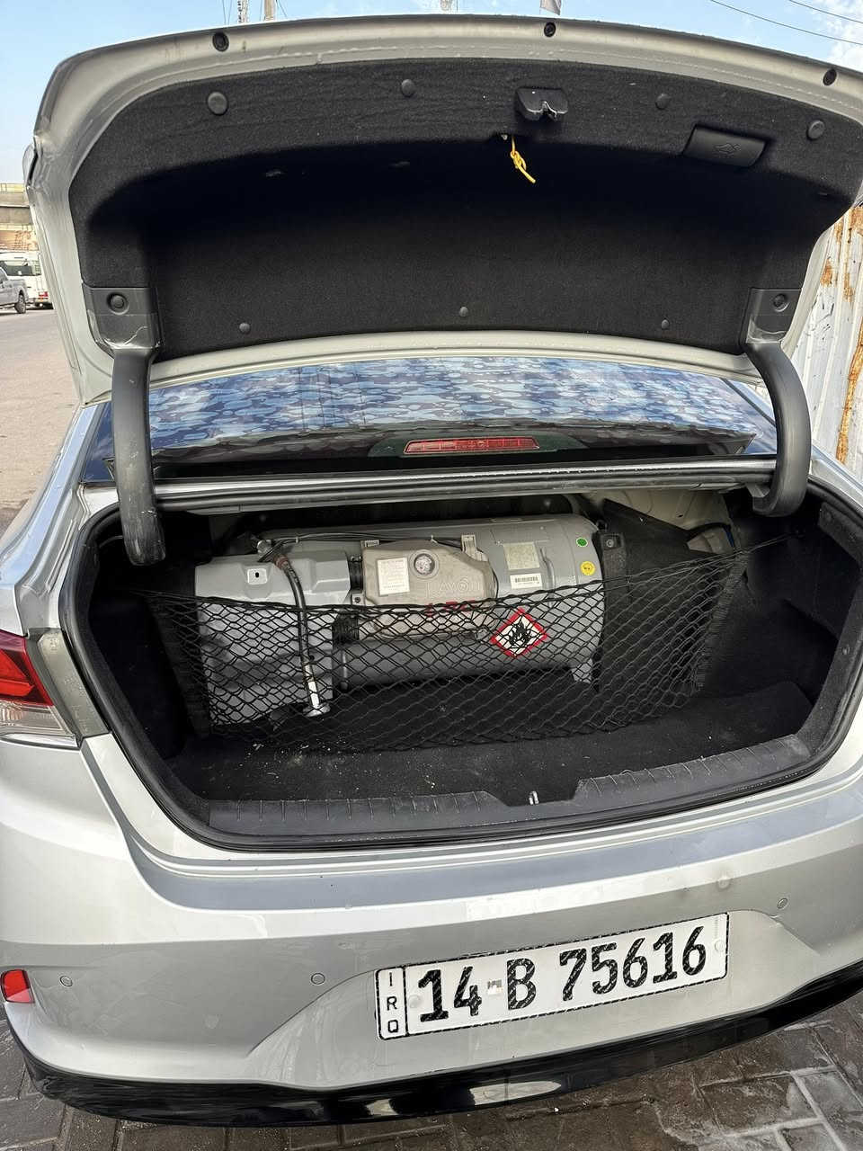 سلام عليكم سوناتا موديل 2020 معله موديل سياره قاز بلاد خط واحد سياره بصره بسمي وراد كوري ولكوري ماينكقل من الصبق كفاله من الضربه والكصه السعر 140 وبيه مجال *********** العنوان بصره القبله
