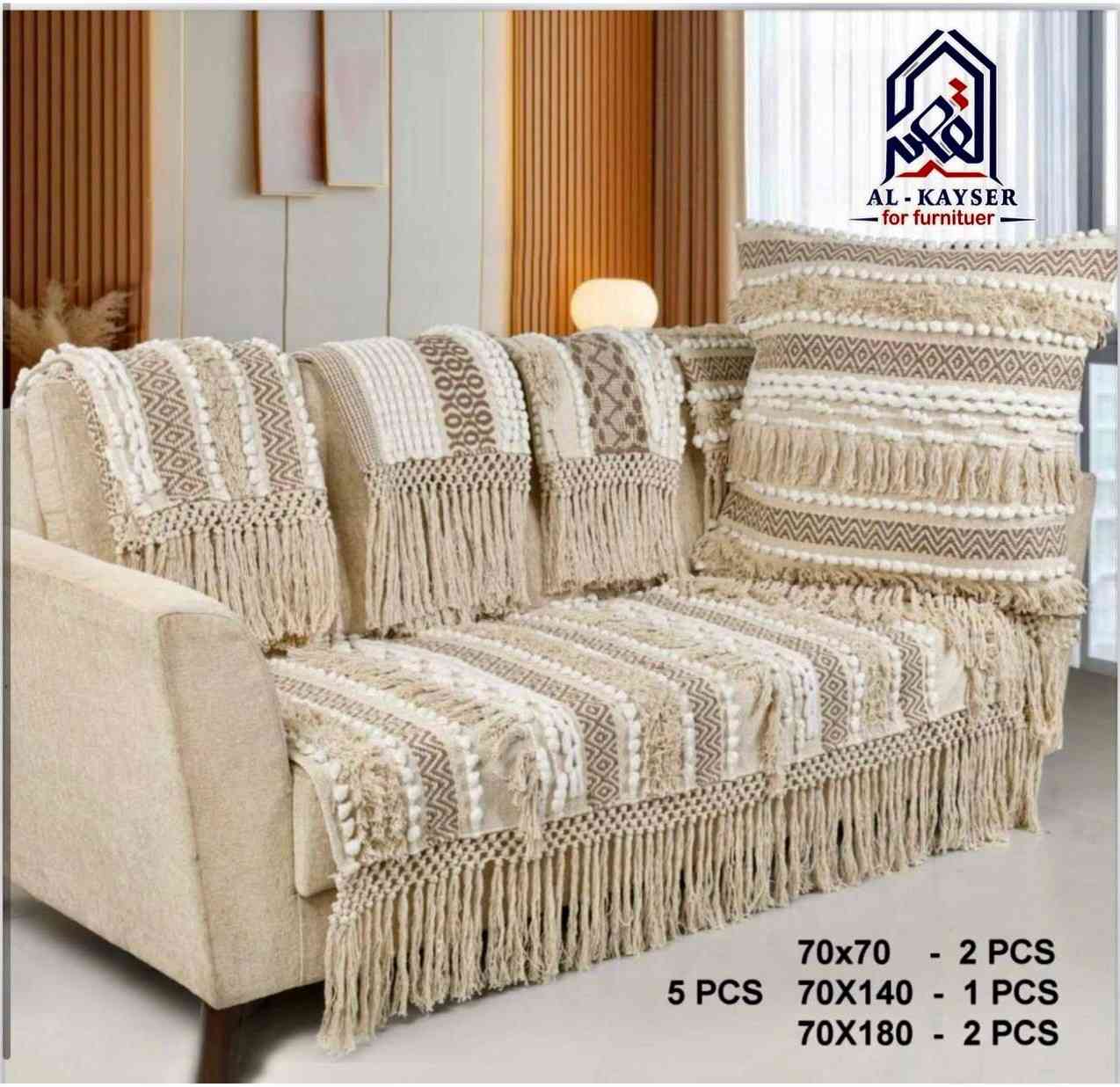 رجع الترند من جديد 
مفرش هندي حياكه يدوي 
5قطع جلوس فقط 
3+3+2+1+1
فقط قطع جلوس 
توصيل جميع المحافضات


**إذا كنت صاحب هذا الإعلان وتريد حذفه لأي سبب، رجاءا أرسل رسالة إلى الدعم الفني**