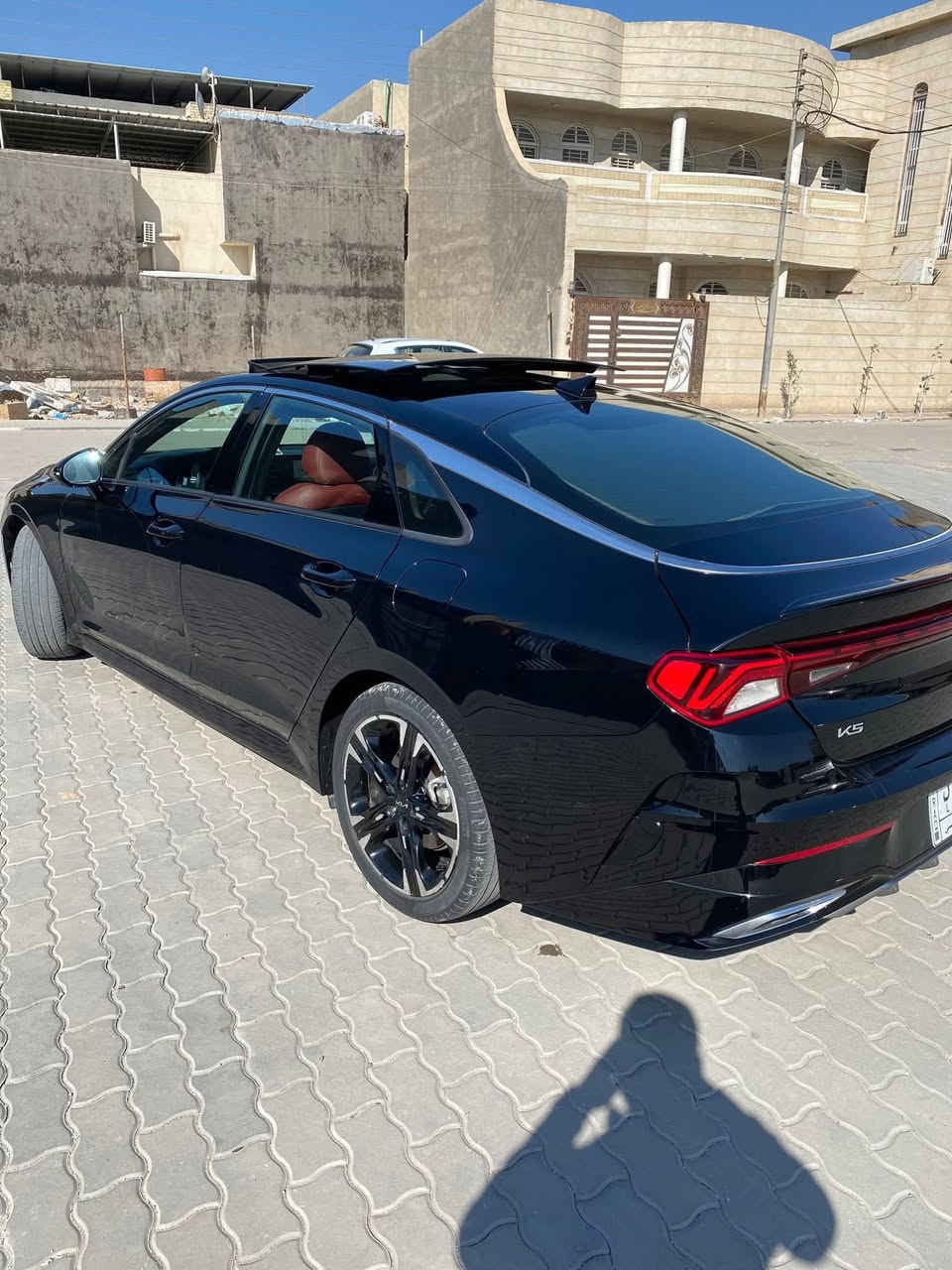 السلام عليكم // كي فايف Gt line  موديل 2023 لون اسود دواخل احمر فول مواصفات ماشي 29,000mi
حجم المحرك 1.6تيربوو رقم بغداد معوقين شاشه كبيره- كامره خلفيه دواره -مقاعد جلد احمر- بنوراما رادارات جوانب-رادار امامي- ورادار خلفي- تحديد المسار للقياده الذاتيه -هند بريك بصمه- بصمه تشغيل- بصمه ابواب- تشغيل عن بعد- اشاير بل مري- ثلاث انظمه للقياده- لايتات زنون ثلاث عدسات -كشافات زنون بلادي-ليد نهاري اصفر -جنطه كهربائي -كشنات جلد -كشن السائق كهربائي تدفئه كشنات -نظام الخرائط -ويل كب بلادي -شاحن لاسلكي-ماوس تحكم ...
ضرر السياره / تبديل جاملغ +ربع البنيد صبغ +بارد حافه الباب + بارد خفيف بل جاملغ 
السعر 180 وبيههه مجال بسيط بعد المعاينه 
للاستفسار الاتصال ع الرقم ***********
