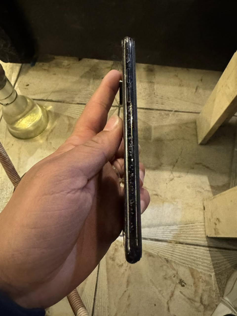 ايفون اكس اس مو اكس العادي اخوان
شرق اوسط 
ذاكرة 64 
مبدل شاشة 
بصمة الوجه تشتغل 
السعر 150 وبي مجال بسيط


**إذا كنت صاحب هذا الإعلان وتريد حذفه لأي سبب، رجاءا أرسل رسالة إلى الدعم الفني**