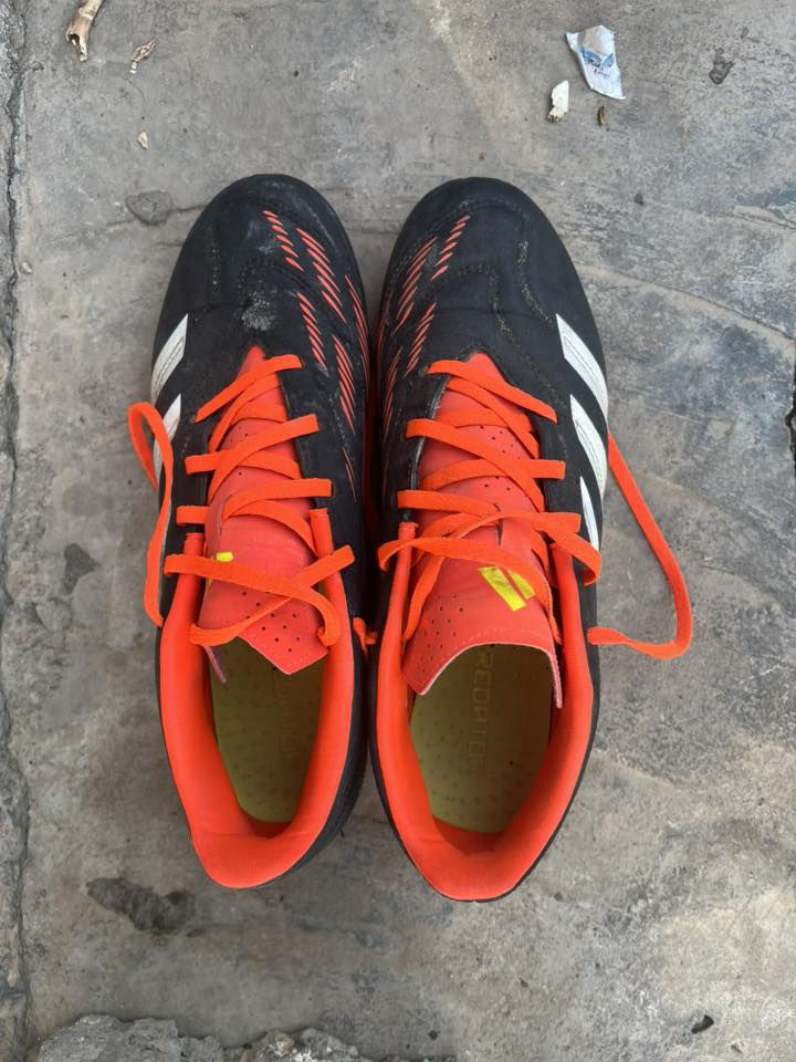 حذاء براديتور قياس ٤٤ وسعره ٥٠الف وبيه مجال مكان كركوك


**إذا كنت صاحب هذا الإعلان وتريد حذفه لأي سبب، رجاءا أرسل رسالة إلى الدعم الفني**