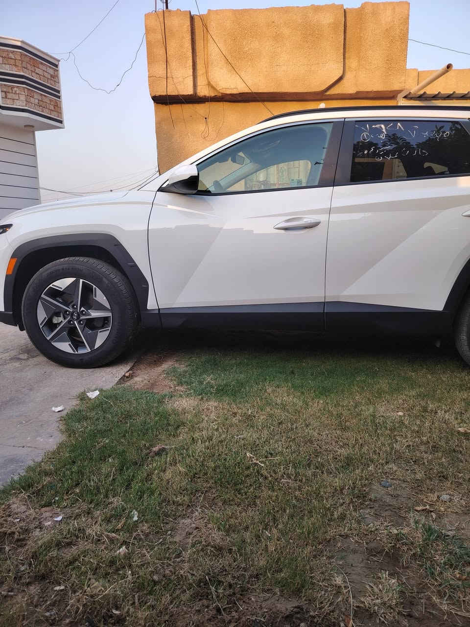 السلام عليكم توسان وارد أمريكي دخول جديد بدون رقم تبديل قبق الصندوق اصلي نفس اللون بدون صبغ عداد ١٣الف ميل تراي الزيرو تسجل في جميع المحافظات بصمه كشن كهرباء صندوق كهرباء دشبول دجتل رادار امامي وخلفي جانبي تحديد مسار إطفاء ذاتي هند بريك بصمه تبريد امامي وخلفي الشراي يتصل واتساب *********** ويدلل بيع فقط العنوان بابل قرب سيطرة الآثار
