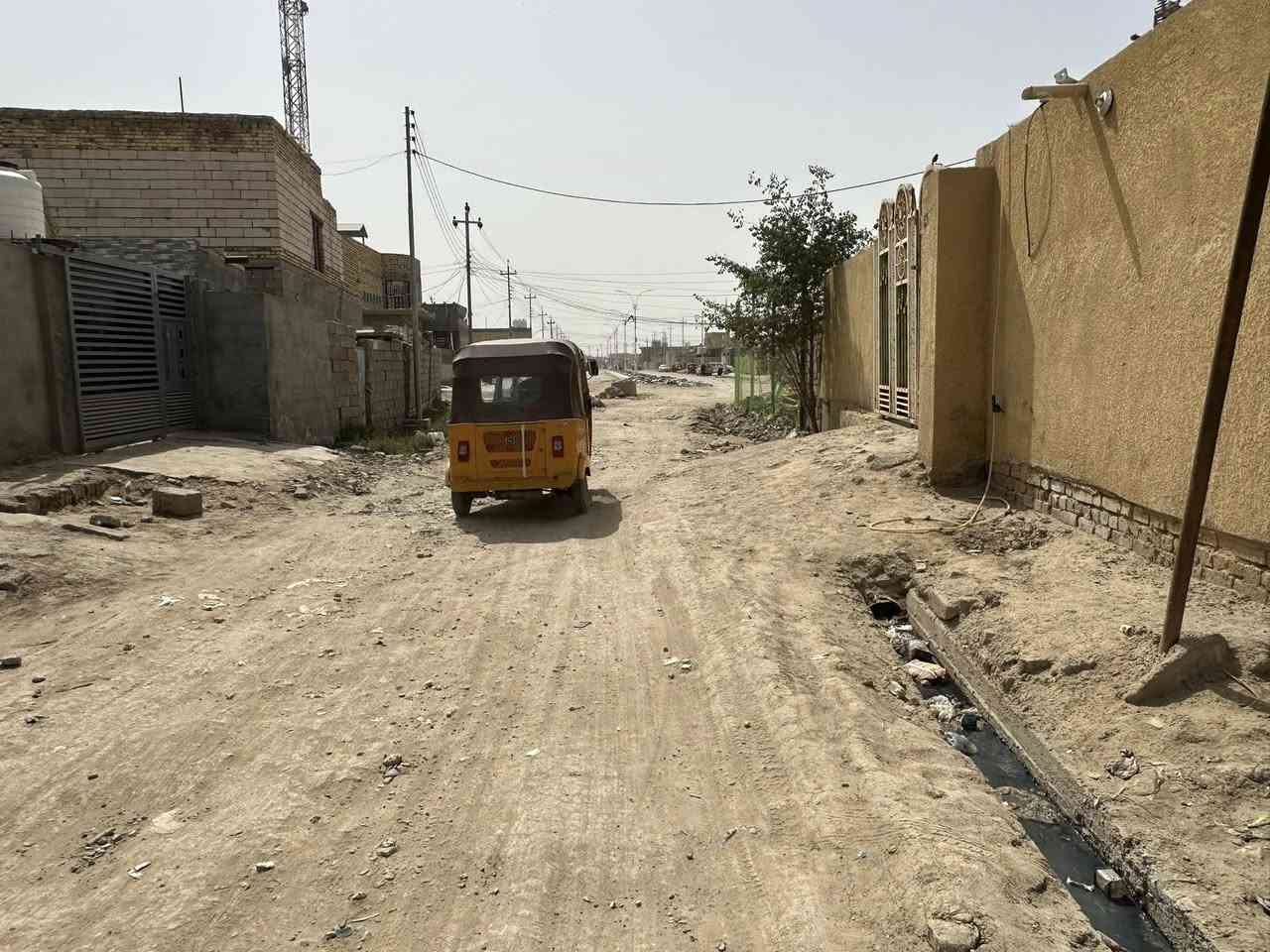 سلام عليكم قطعه مساحه 150 متر زراعي يم شارع 30 ***********
