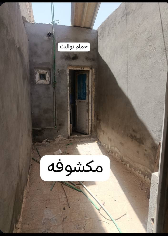 يوجد دار للرهن حي الرحمه  قريب بوابه شارع الامام علي ثاني فرع 110متر غرفتين وصاله ومطبخ وصحيات عدد 2للرهن الدار فارغ حاليا وترميم جديد *********** اني راعيه مو مكتب 15نهايته

