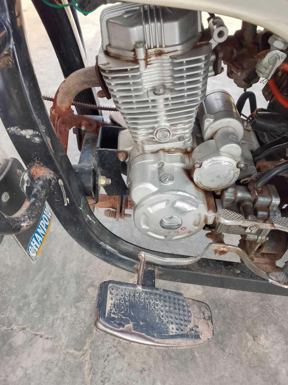 سلام وعليكم ستوتة للبيع موديل 20السعر مليون 500وبيهة مجال بصيط المكان ديالى شهربان  ر***********
