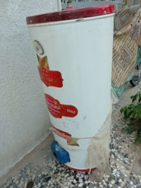 كيزر • موسم واحد • مبردة داخلية