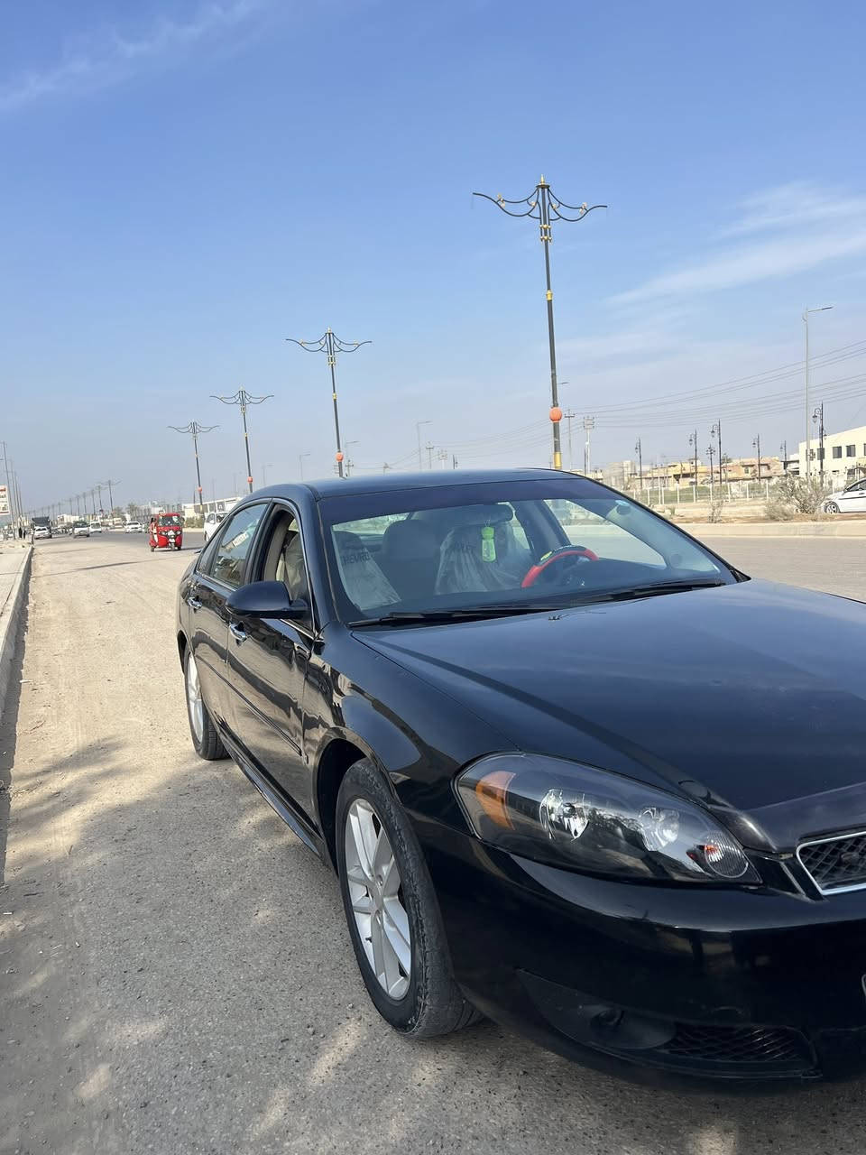 سلام عليكم
اليدور نضيف ونصبه 
امبالا 2012 كفاله عدا بارد بصيط 
مكينه بلاد سياره ميرادلهة مصرف لو ربع مصروف عليهة مطلوب مراوس بشكل جديد الميعجبه المنشور يعبر بكلمه حلوة 
***********
