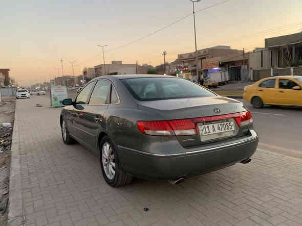 يالله السلام عليكم
البيع او مراوس حسب القناعه
هونداي ازيره ٢٠٠٧ وارد امريكي فول ماعده البصمه 
السياره خير من يم الله جاهزه كير مكينه ٣٣٠٠ حداديه تخم تاير جديد كهربائيات كوله كامله تبريد ثالج صبغ عام الجمليه
السعر ٨٢ وبيها مجال قليل
المكان بغداد حي الجهاد شارع الشارقه
***********
*********** بغداد
