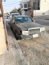 مارسدس دب • ١٩٨٧ • رقم بغداد
