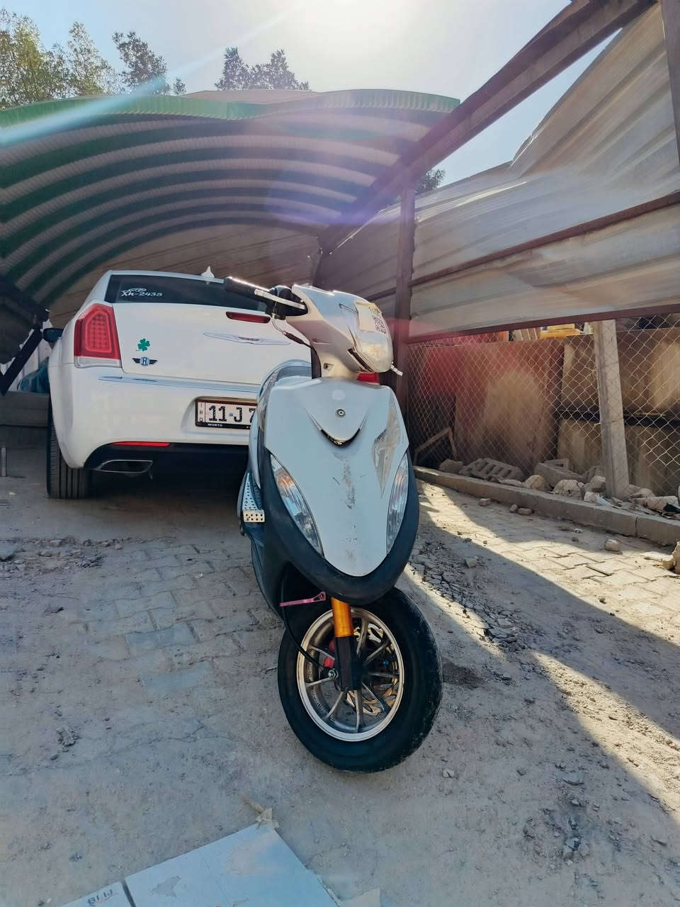 سلام عليكم ماكس عدله
(55) ابلاد شرط الفحص 
مزوده كله تزويد اصلي 
شرط التزويد اصلي من البلاد 
كلجات رياضي اصلي ابلاد
جاهزه مابيه نقص 
سعره 875
مكاني ناصريه حي العسكري 
رقمي ***********
