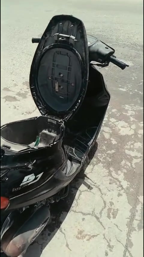 سلام عليكم درجه نضيفه مفتوحه مره وحده البيع السعر 300 وبيها مجال أو مراوس ماكس منغولي عدله عادي رقمي ***********
