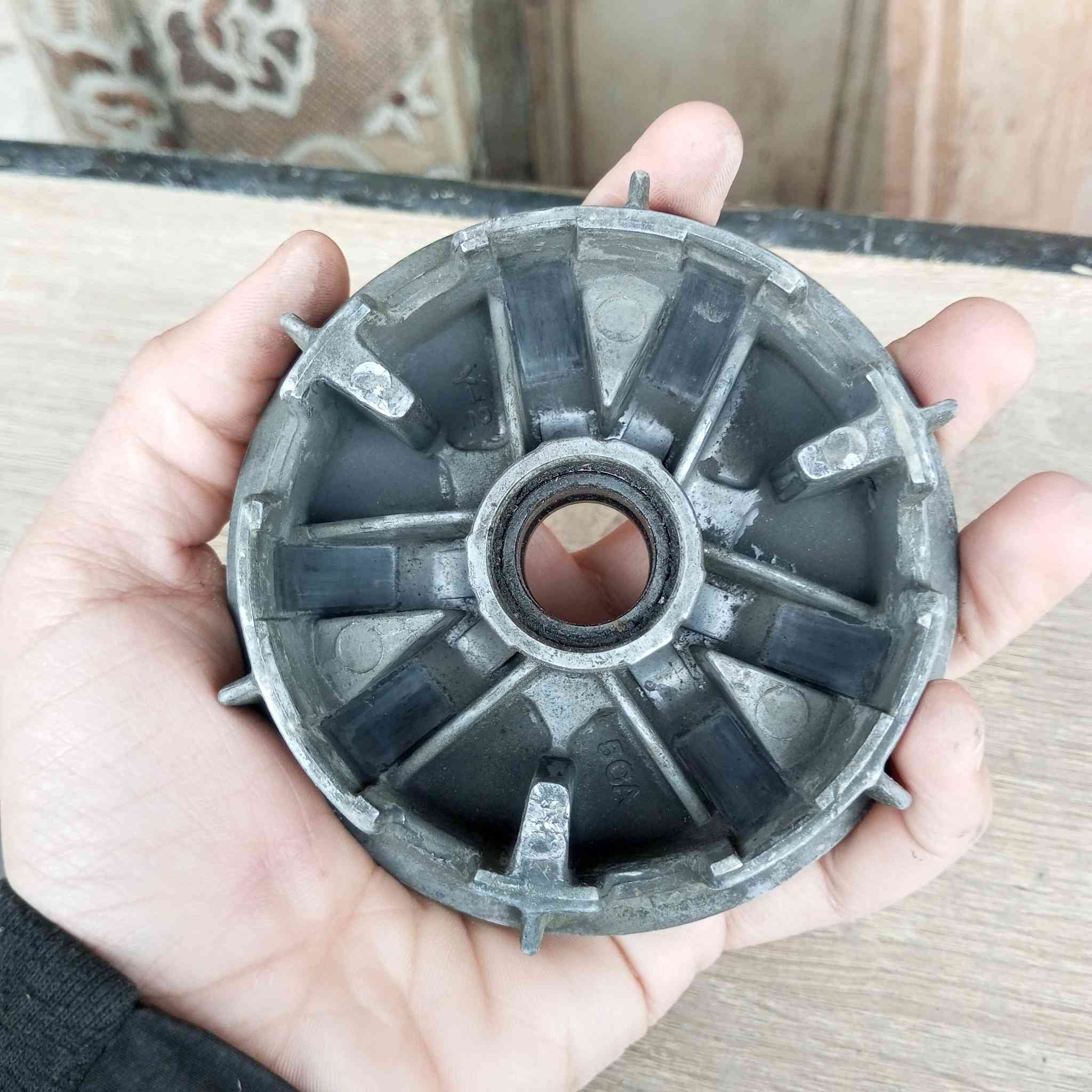 السلام عليكم
كلج امامي سكنس فحل يشتغل 140 عام مال تفصيخ حتة الخرز ول فايبرات ويا كاملات سعر 25
قايش مال سكنس فحل كوري سعر 10
جك مال جنطة سعر 3
توصيل موجود لجميع المحافظات العراق 
***********
