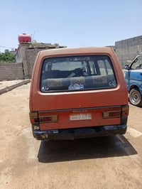 بسته مديل 94 سياره جاهزة مابيها شي بس بالمكينه صوت يطلع اذا تبج بيها س...