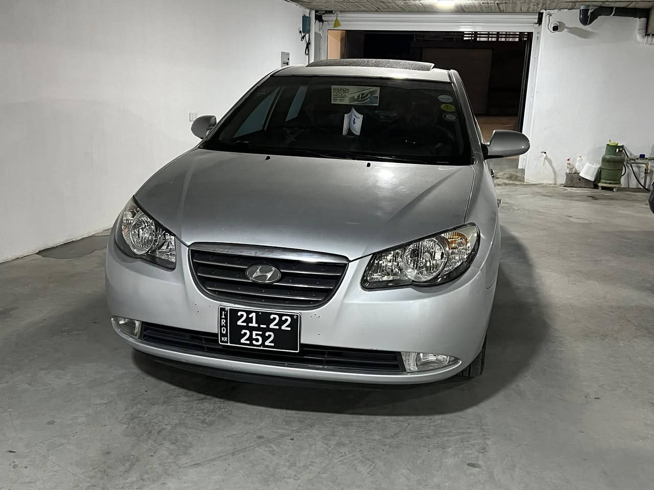 ئاڤانتي مؤديل 2009 سليت فوول  چوارتايةو ويلي لؤك 16 سةقفوو كةڤةرگؤراوو دةعموولئدراو بةشةرت گئروومةكينة بةشةرت سعري ٥٢قفليةتي بئ مةعامةلة ***********
