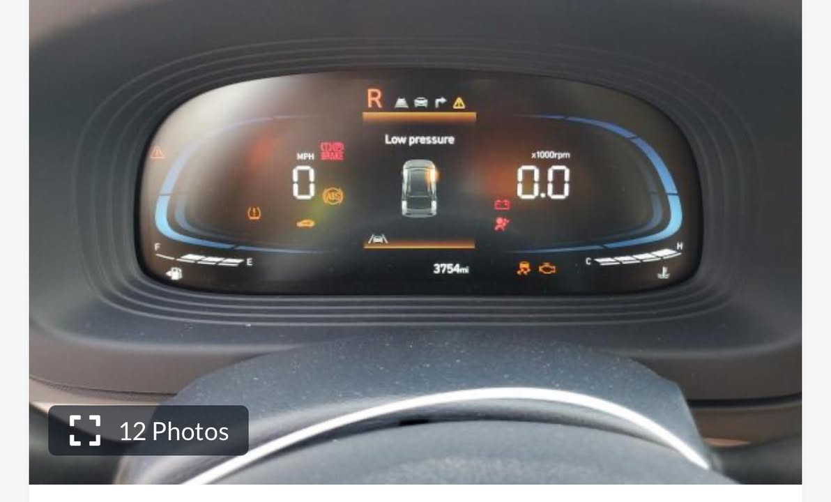 السلام عليكم هونداي فينو   2023  ماشيه15im   بصمه /شاشه تدفئ تبريد بالكشنات  /رادار جانبي وامامي  كامره وغيرهن من المواصفات   بدون نقص برغي رقم بغداد تحويل ثاني يوم   سعرها 138 وبيه مجال *********** بغداد الدورة
